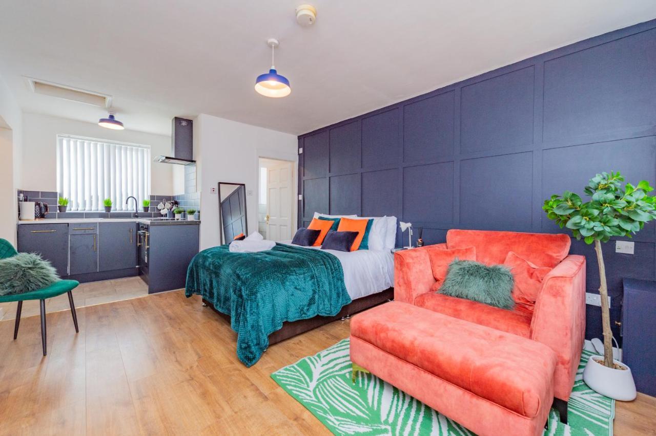 Studio Annexe By Papermill, Deeside - En-Suite, เฮสวอลล์ ภายนอก รูปภาพ
